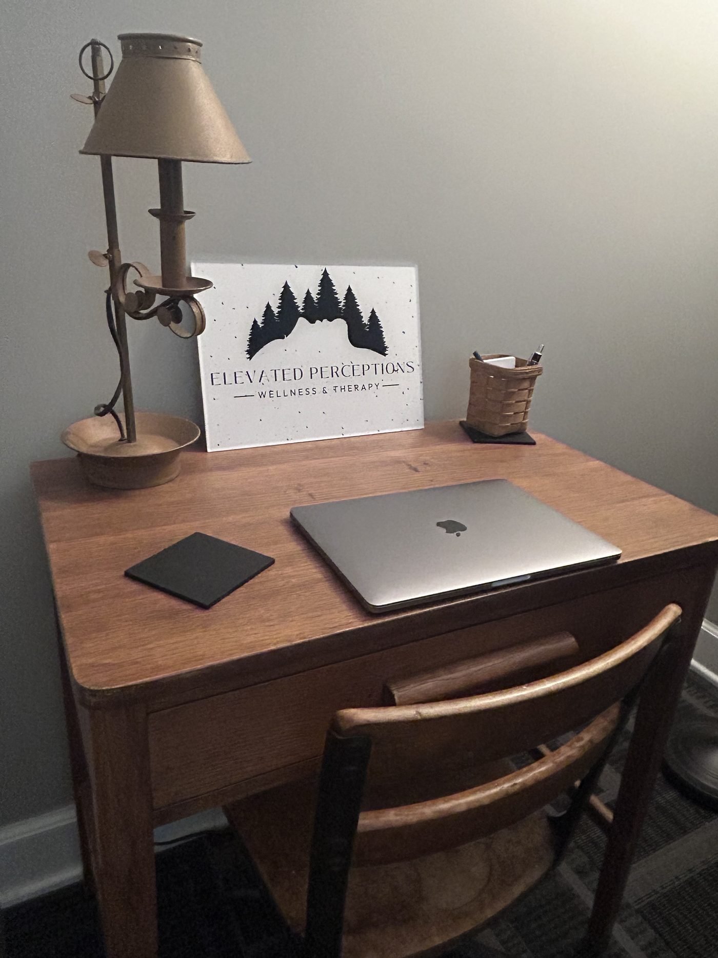 Inside the Knoxville therapy office